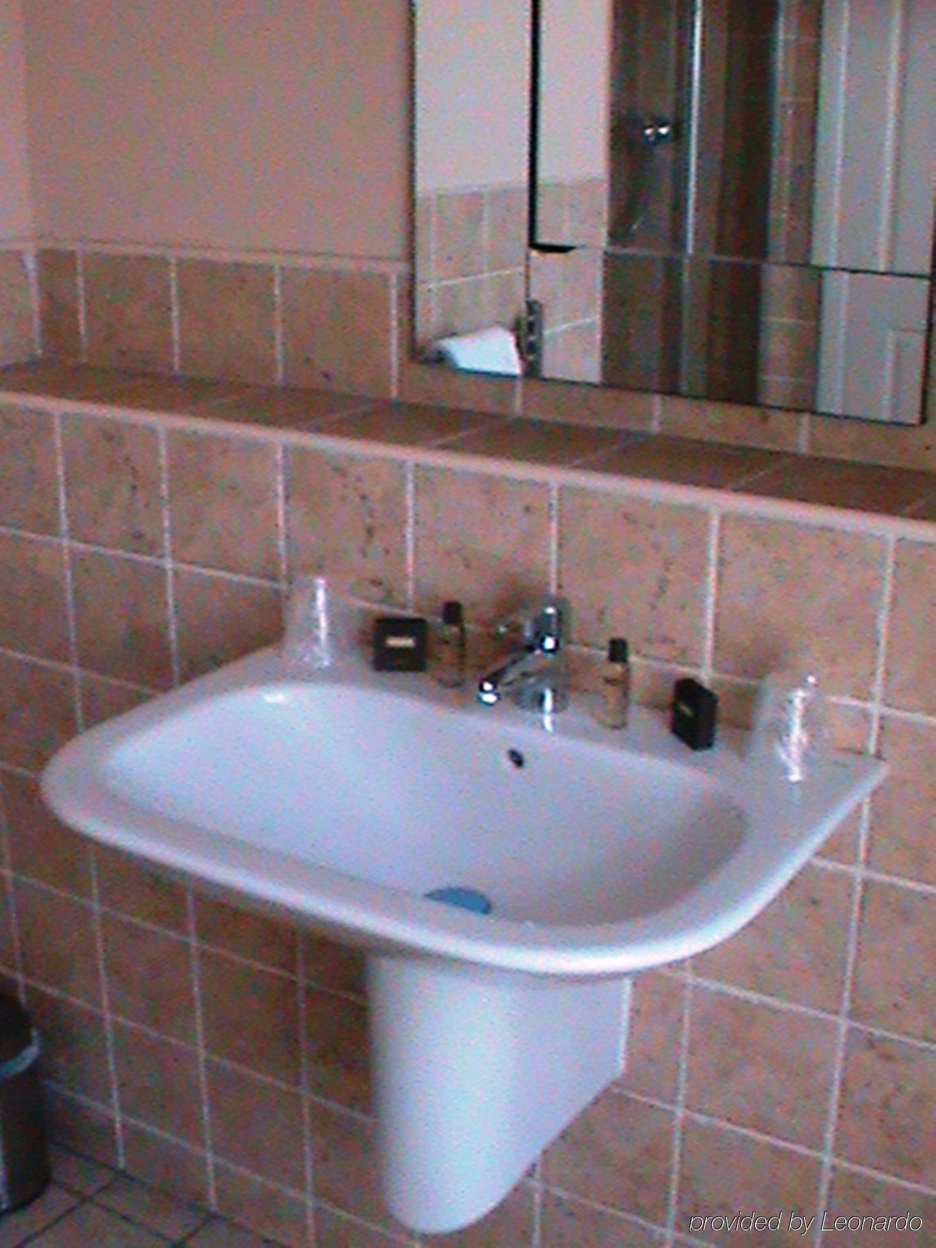 Number 10 Hotel Glasgow Bilik gambar